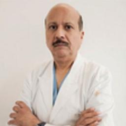 Dr. R R Kasliwal best Doctor for Interventional Radiology