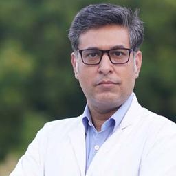 Dr. Ramneek Mahajan best Doctor for Orthopedics & Joint Replacement